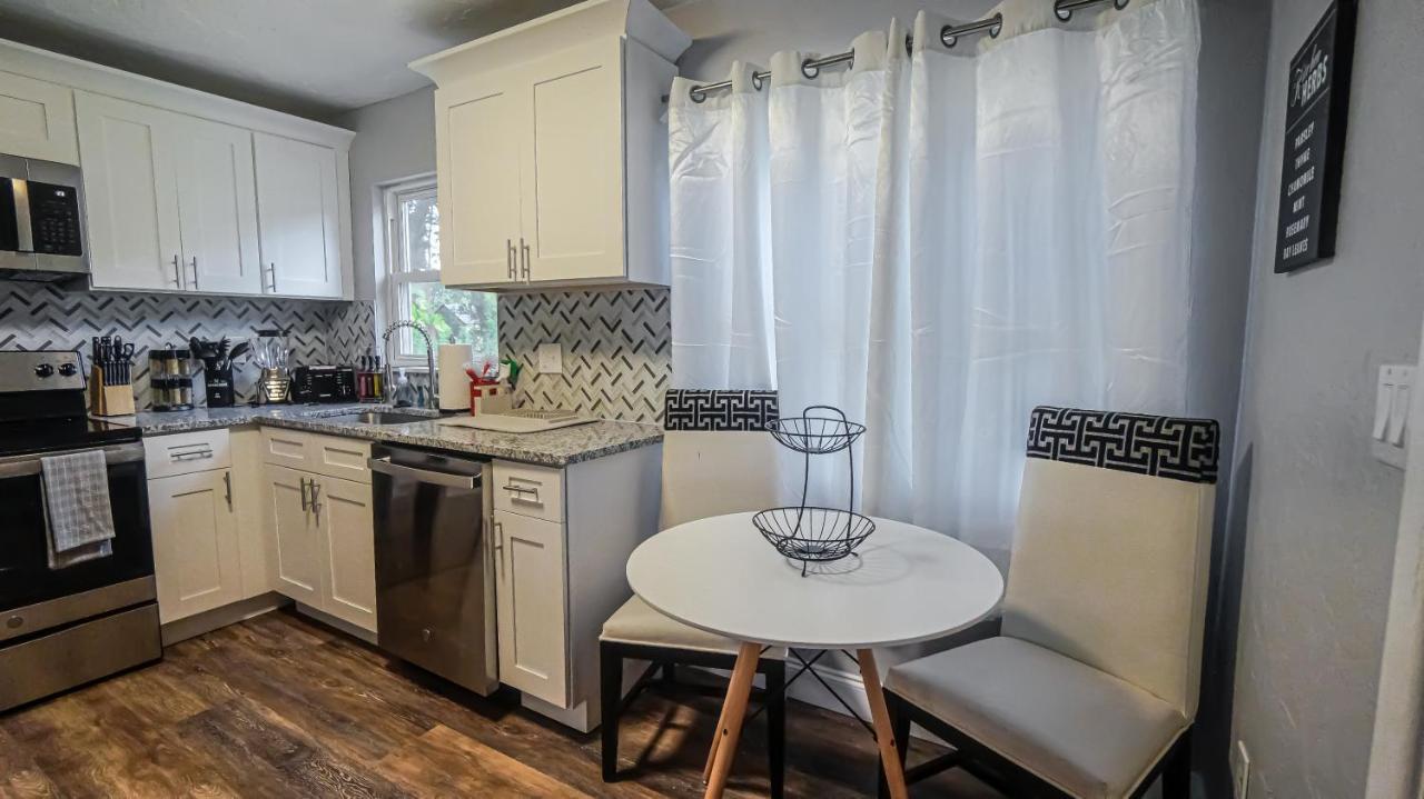 Elegant Cozy Oasis On A Traffic Free Street Villa Clearwater Luaran gambar